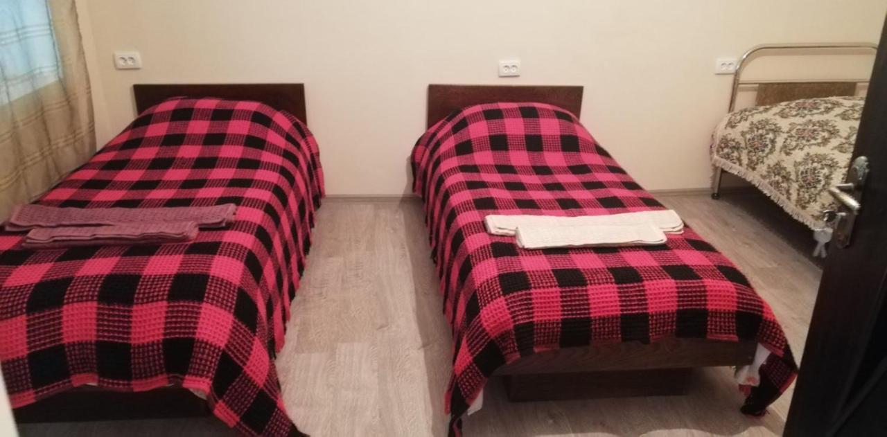 Guesthouse Leno Tsaldashi エクステリア 写真