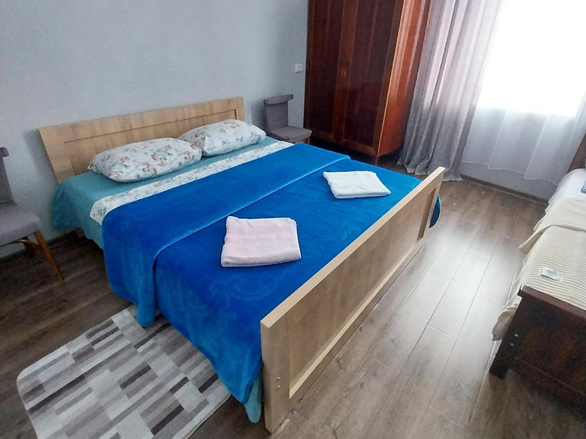 Guesthouse Leno Tsaldashi エクステリア 写真