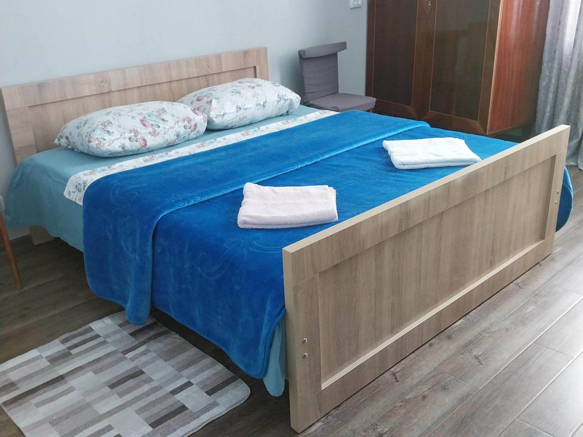 Guesthouse Leno Tsaldashi エクステリア 写真